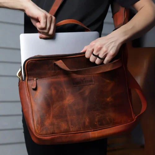 Leather Messenger Bag - SAINT STAG