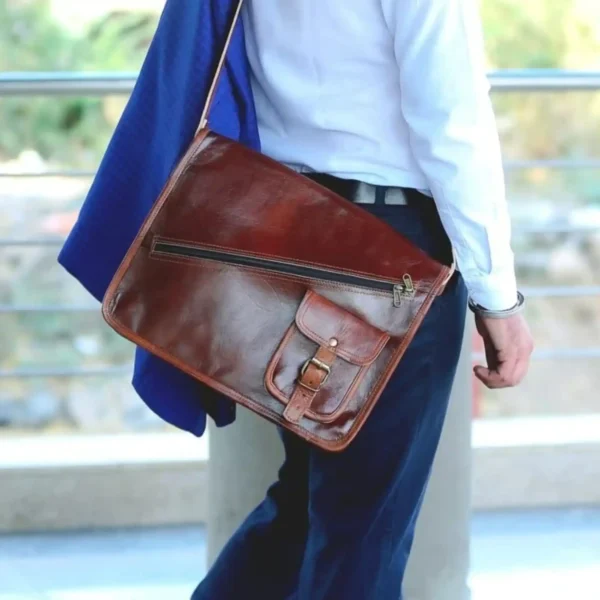 Leather Messenger Bag - SAINT STAG