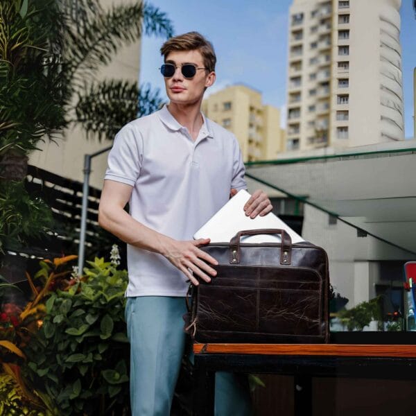 Leather Messenger Bag - SAINT STAG