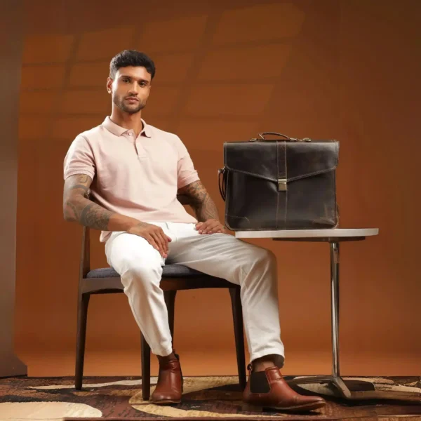 Leather Messenger Bag - SAINT STAG