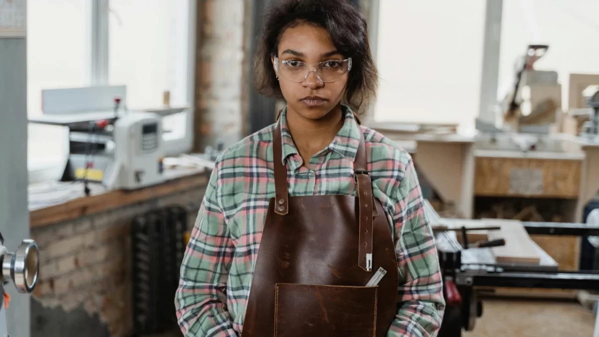 Apron Types Fabrics Features