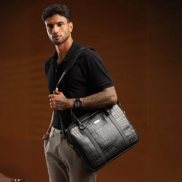Leather Messenger Bag - SAINT STAG