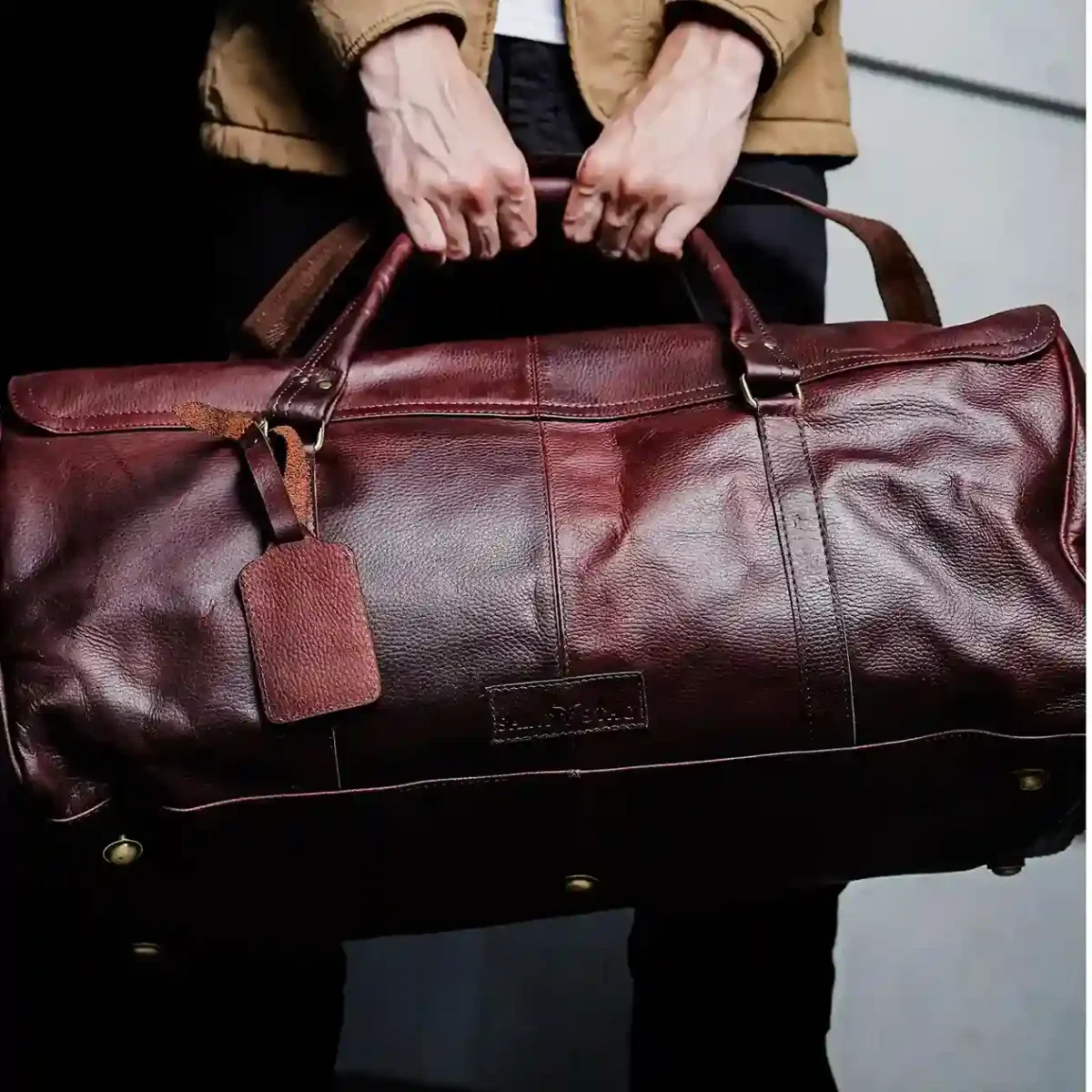 Leather Duffle Bag - SAINT STAG