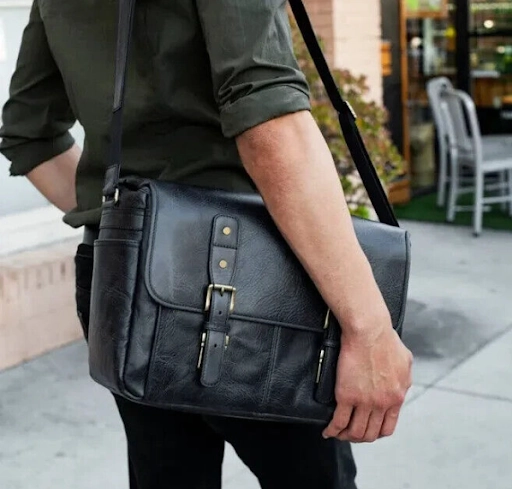 Men's Leather Messenger Bags