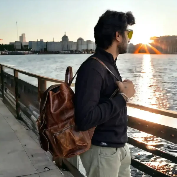 Leather Backpack - SAINT STAG
